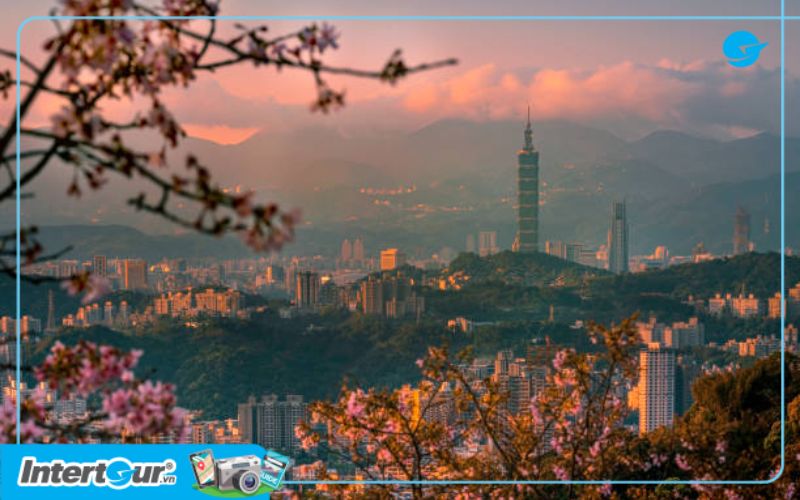 Mùa hoa anh đào ở Đài Loan đã làm xiêu lòng biết bao du khách. Mùa hoa anh đào ở Đài Loan đã làm xiêu lòng biết bao du khách.