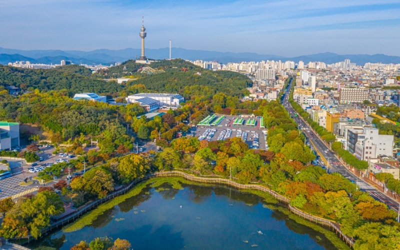 Thành phố Daegu nhìn từ trên cao. Thành phố Daegu nhìn từ trên cao