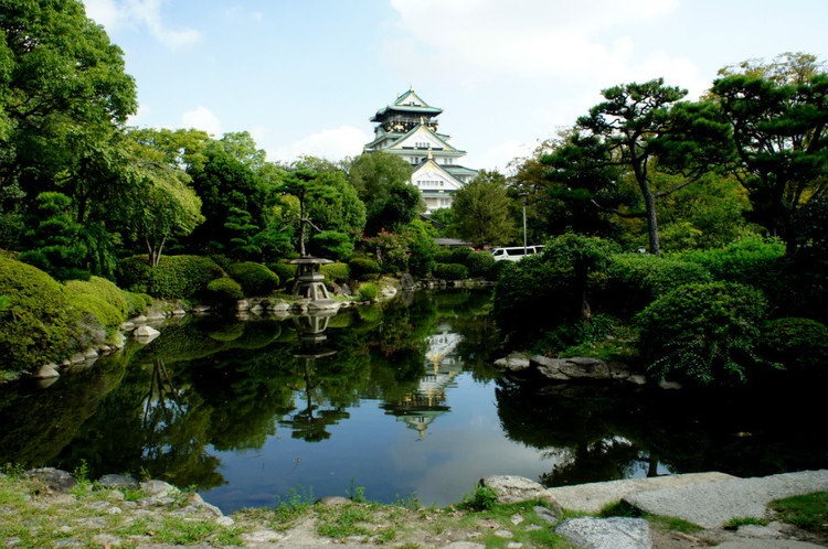 Lâu đài Osaka
