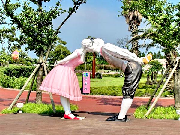 Hòn đảo thiên đường Jeju là nơi tọa lạc của Công viên tình yêu