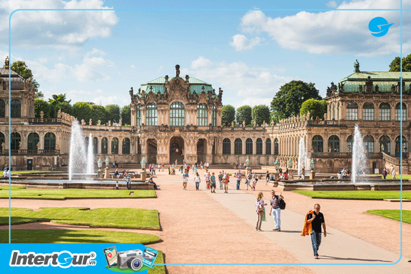 Cung điện Zwinger nổi tiếng bậc nhất nước Đức