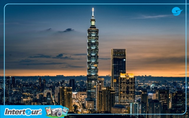 tòa tháp Taipei nhà cao 101 tầng nổi tiếng ở Đài Loan
