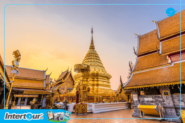 Chùa Phrathat Doi Suthep trong tour tour du lịch thái lan bangkok