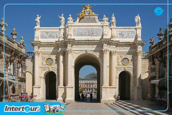 Quãng trường Place Stanislas - nơi được UNESCO công nhận là di sản thế giới