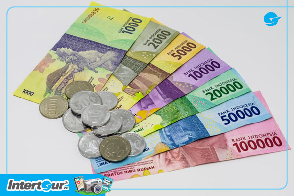 Tiền ngoại tệ ở Bali