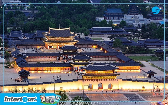 Cung điện Gyeongbokgung - Du lịch Hàn Quốc 3 ngày 2 đêm
