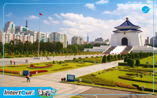 Đây là công trình có một ý nghĩa rất lớn cả về mặt lịch sử lẫn kiến trúc của Đài Loan. Khái quát về Đài tưởng niệm Tưởng Giới Thạch