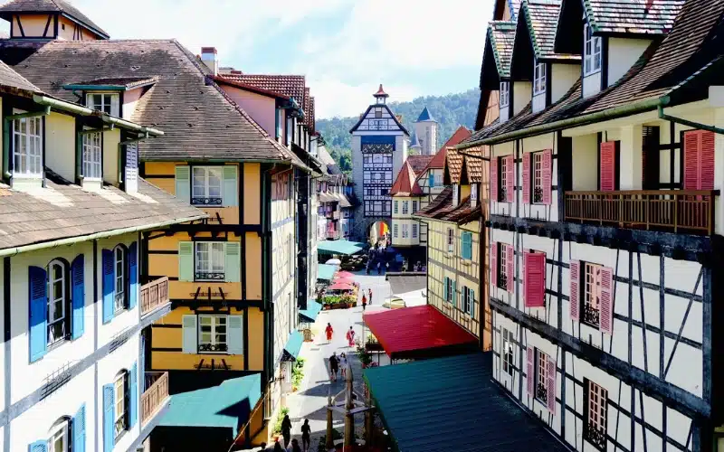 Không gian đậm chất châu Âu xưa ở Làng Pháp Colmar Tropicale. Làng Pháp Colmar Tropicale