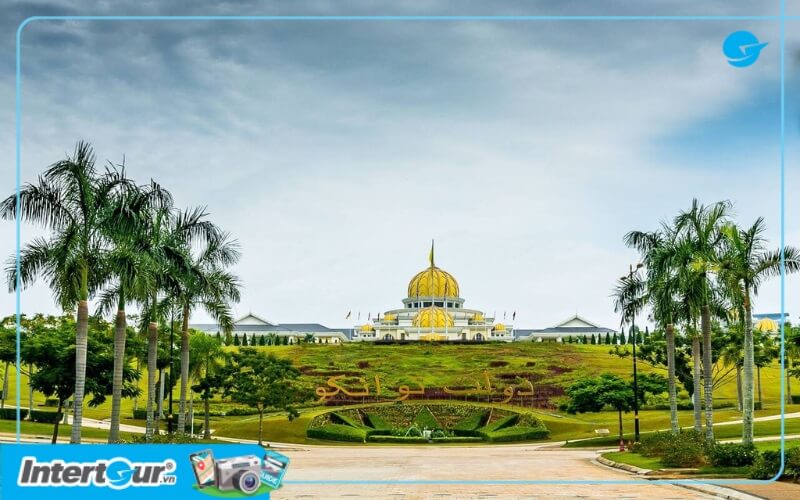 Hoàng cung Malaysia