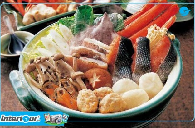 Lẩu Ishikari Nabe nóng hổi đậm đà