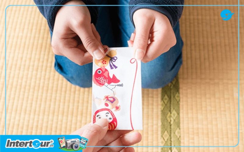 Lì xì phong bì đỏ may mắn đầu năm mới
