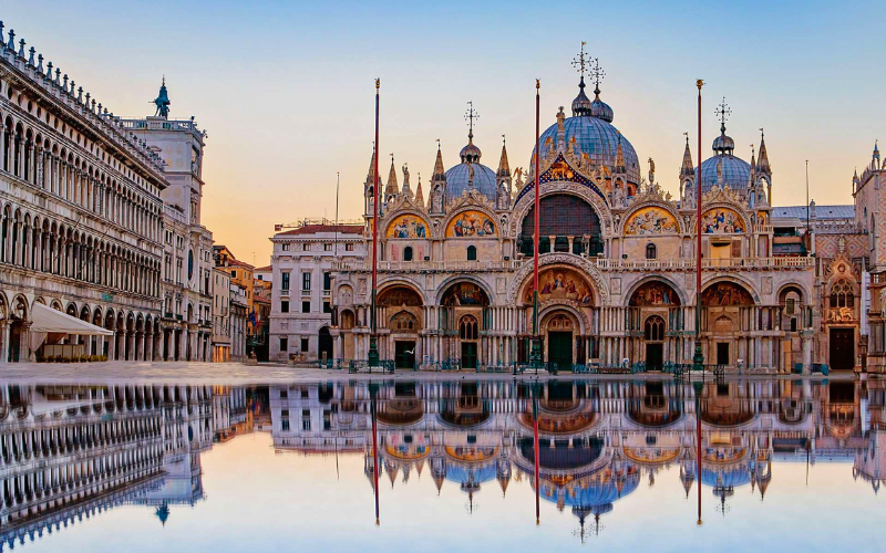 Vương cung thánh đường San Marco - Tuyệt tác kiến trúc Byzantine. Vương cung thánh đường San Marco - Ý - Tây Âu