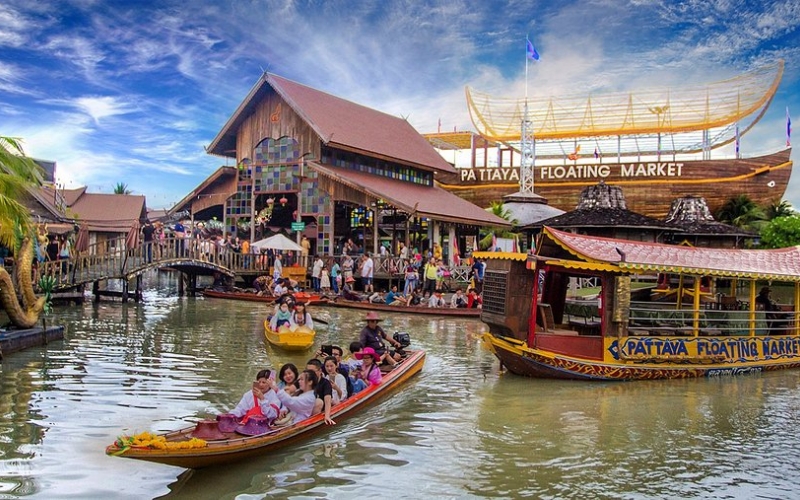 Chợ nổi 4 miền - Four Parts Floating Market. Chợ nổi 4 miền
