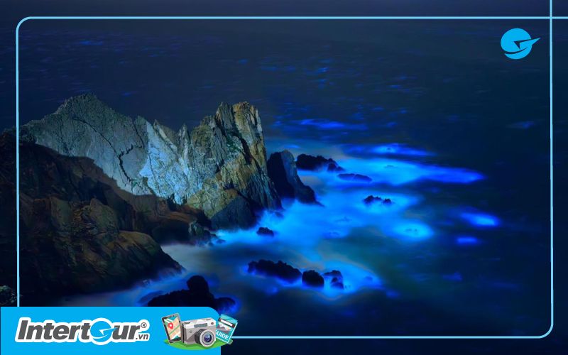 Vẻ đẹp huyền ảo của "nước mắt xanh". Vẻ đẹp huyền ảo của "nước mắt xanh".