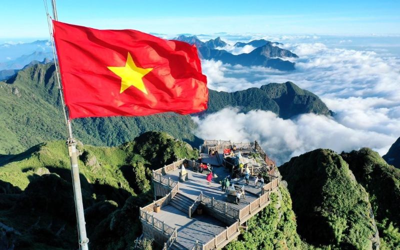 Fansipan là nơi cao nhất trong 3 nước Đông Dương. Đỉnh Fansipan