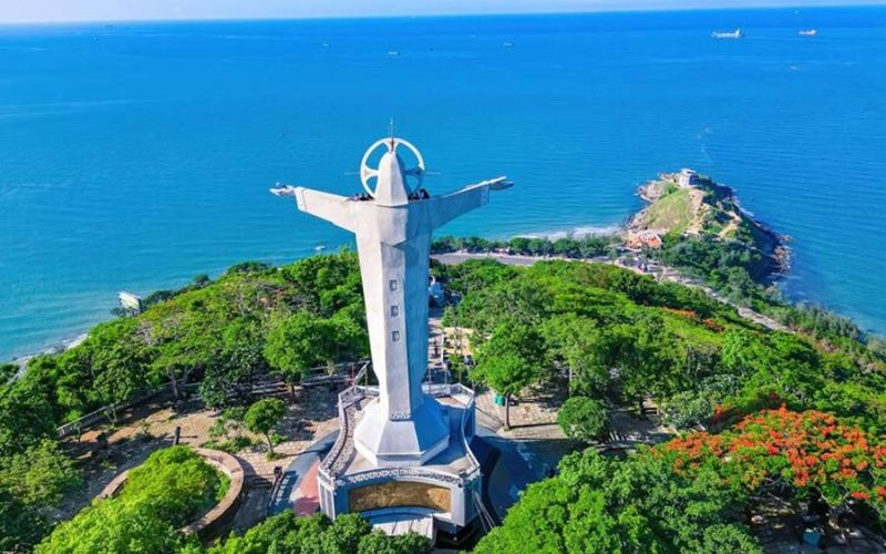 Người dân TPHCM thường rất hay đến Vũng Tàu để vui chơi vào các kỳ nghỉ hoặc cuối tuần. Vũng Tàu