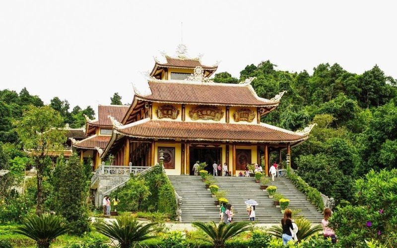 Thiền Viện Trúc Lâm ở Đà Lạt. Thiền Viện Trúc Lâm ở Đà Lạt