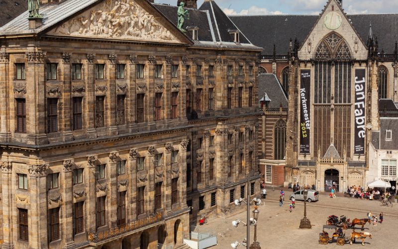 Quảng trường Dam Square. Quảng trường Dam Square