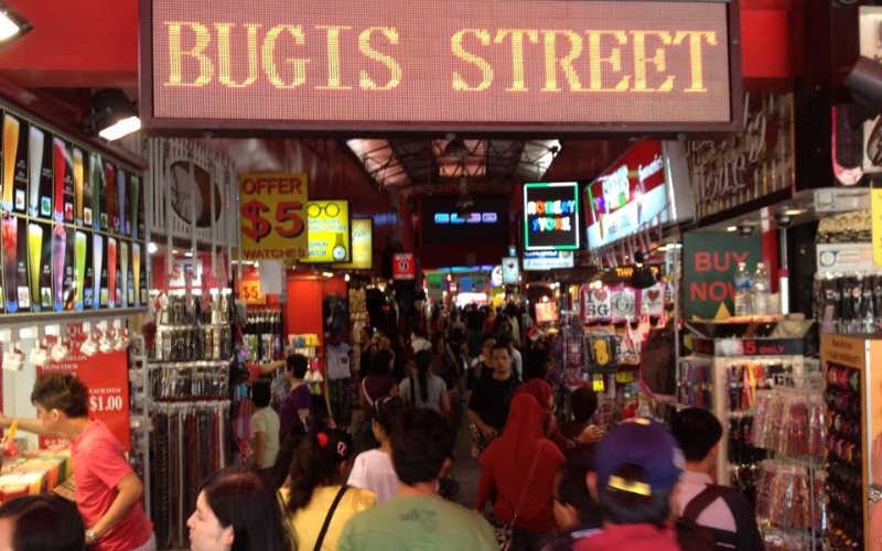 Các gian hàng ở Bugis Street. Bugis Street